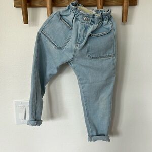 LIKE NEW ZARA PAPERBAG WAIST JEAN 4T